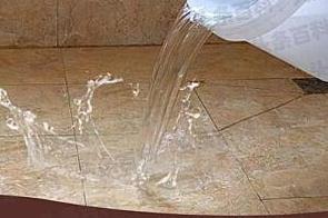 禹王台漏水维修 免砸砖防水材料该如何施工
